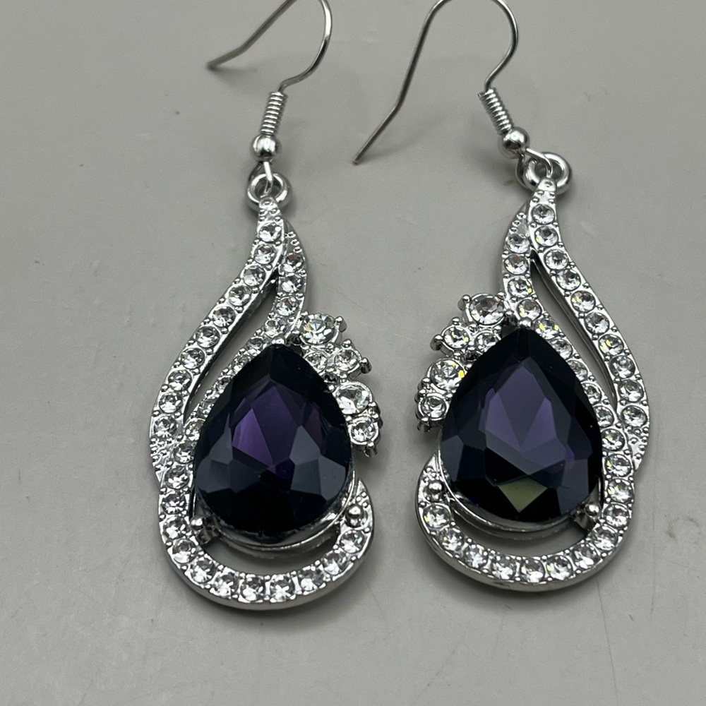 Elegant Silver and Purple Teardrop Earrings
